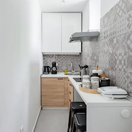 Hostgost Selected - Molerova 9 Apartment Belgrade